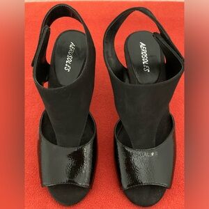 New AEROSOLES Black Heels with Adjustable Velcro Strap
